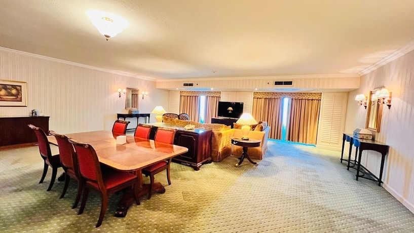 Imagen de la habitación del Hotel Connaught Palace, Dubai. Foto 12