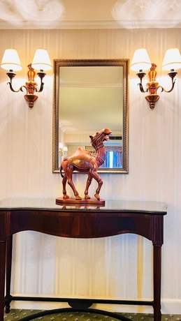 Imagen de la habitación del Hotel Connaught Palace, Dubai. Foto 16