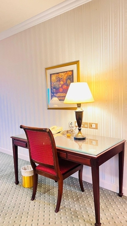 Imagen de la habitación del Hotel Connaught Palace, Dubai. Foto 19