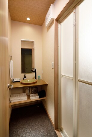 Imagen de la habitación del Hotel Connect Inn Gionshijo. Foto 23