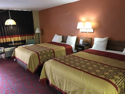 Imagen de la habitación del Hotel Conner Hill Motor Lodge. Foto 4