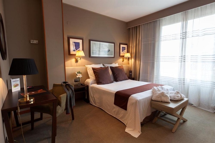 Imagen de la habitación del Hotel Conqueridor. Foto 7