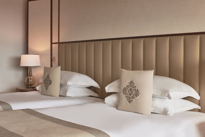 Imagen de la habitación del Hotel Conrad Chia Laguna Sardinia. Foto 10