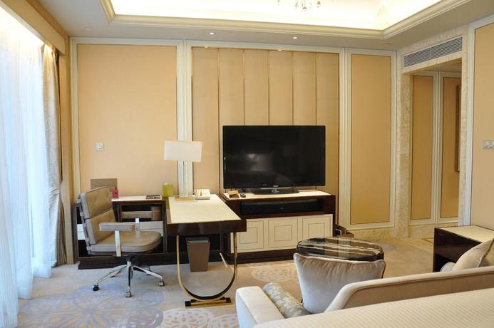 Imagen de la habitación del Hotel Conrad Dalian. Foto 6