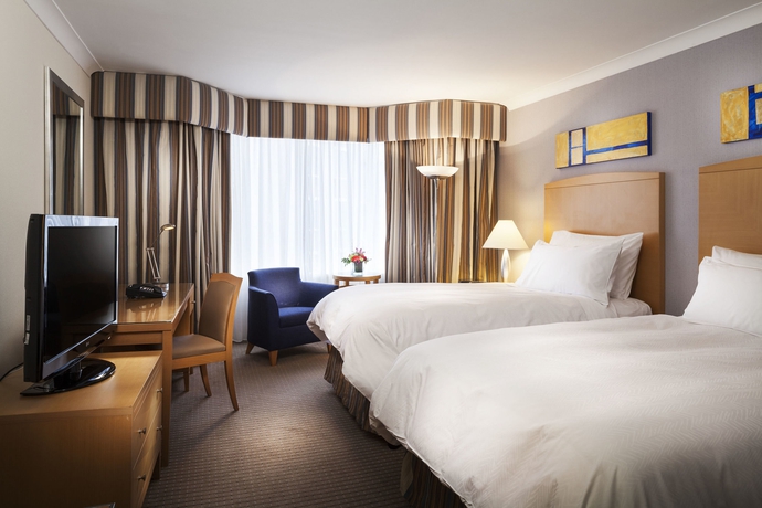 Imagen de la habitación del Hotel Conrad Dublin. Foto 4