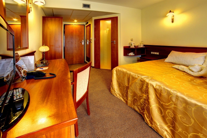 Imagen de la habitación del Hotel Conrad. Foto 5