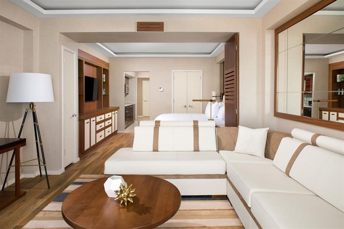 Imagen general del Hotel Conrad Fort Lauderdale Beach. Foto 4