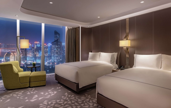 Imagen de la habitación del Hotel Conrad Hangzhou. Foto 6