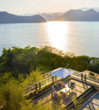Imagen de la habitación del Hotel Conrad Hangzhou Tonglu. Foto 11