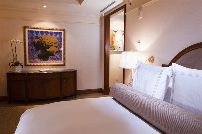 Imagen de la habitación del Hotel Conrad Indianapolis. Foto 3