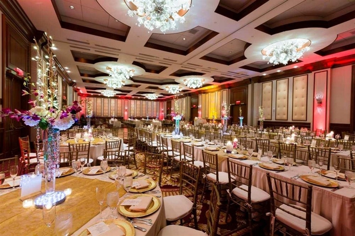 Imagen de los interiores del Hotel Conrad Indianapolis. Foto 8