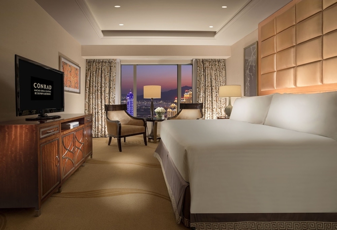 Imagen de la habitación del Hotel Conrad Macao. Foto 11