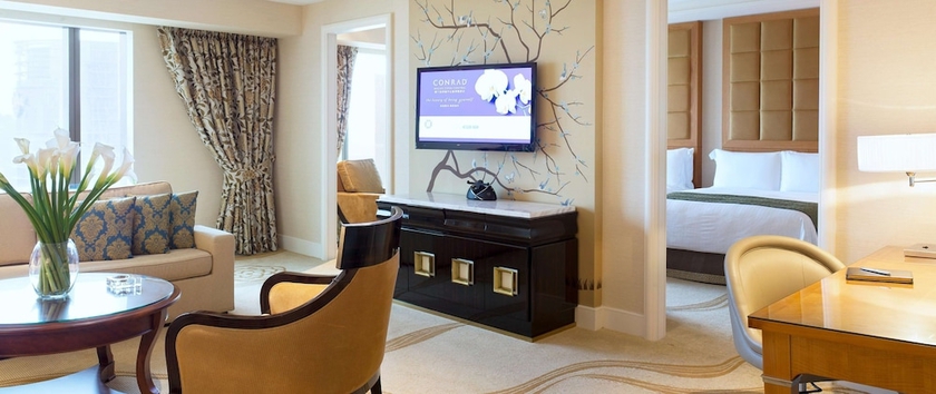 Imagen de la habitación del Hotel Conrad Macao. Foto 15