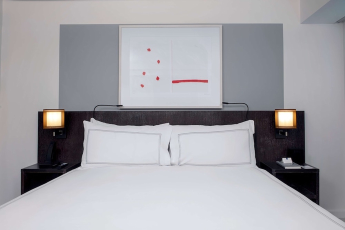 Imagen de la habitación del Hotel Conrad New York Downtown. Foto 15