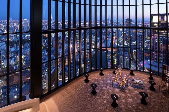 Imagen de los interiores del Hotel Conrad Osaka. Foto 17
