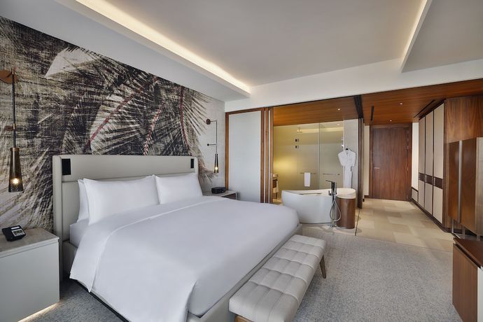 Imagen de la habitación del Hotel Conrad Rabat Arzana. Foto 13