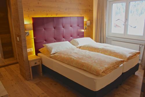 Imagen de la habitación del Hotel Conrad, Scuol. Foto 4
