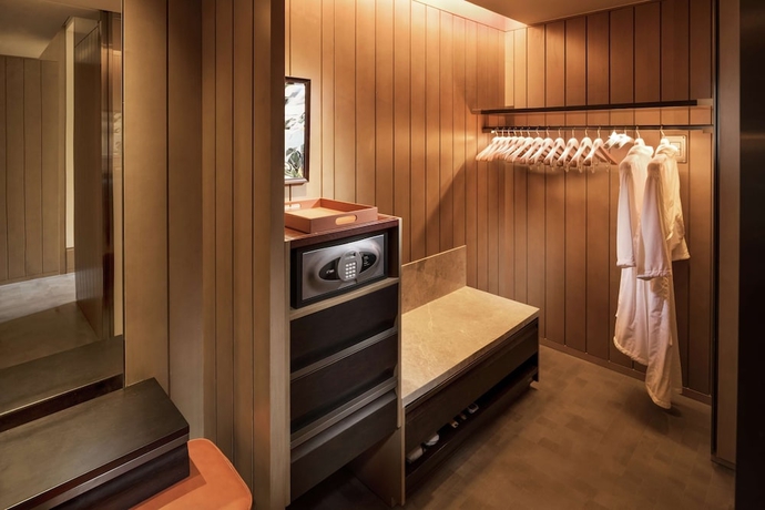 Imagen de la habitación del Hotel Conrad Shenyang. Foto 13