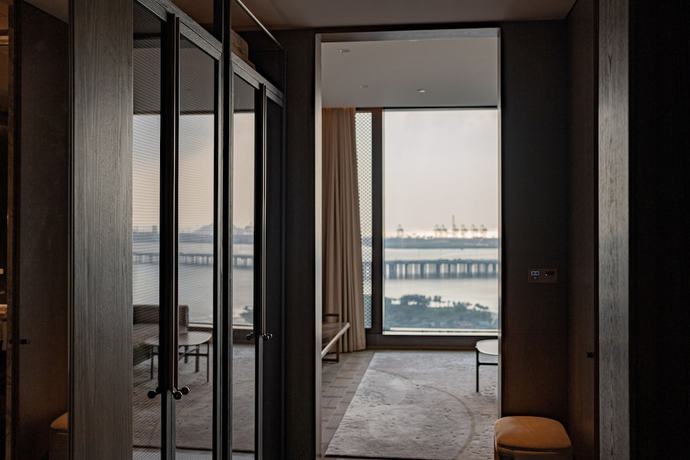 Imagen de la habitación del Hotel Conrad Shenzhen. Foto 8