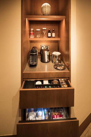 Imagen de la habitación del Hotel Conrad Singapore Marina Bay. Foto 6