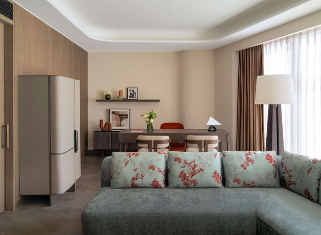 Imagen de la habitación del Hotel Conrad Urumqi. Foto 5