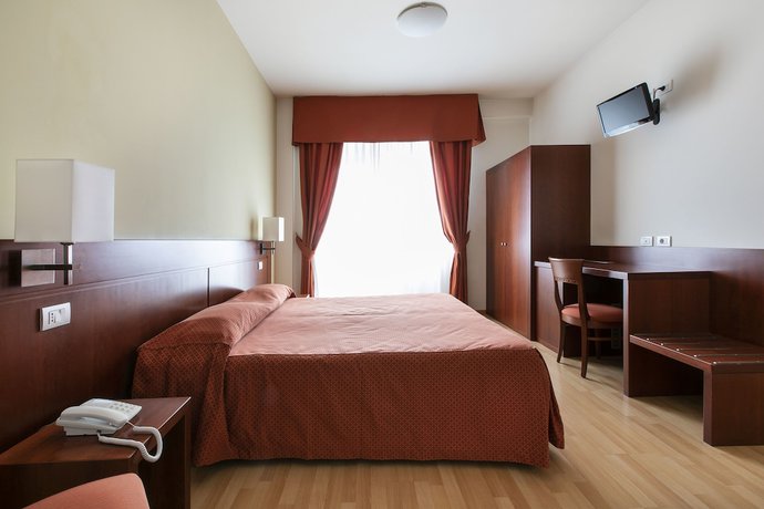 Imagen de la habitación del Hotel Conradi. Foto 14