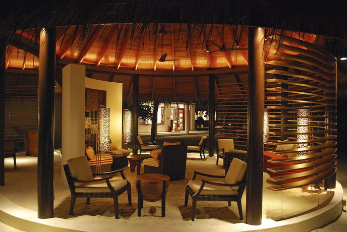 Imagen de los interiores del Hotel Constance Halaveli. Foto 17