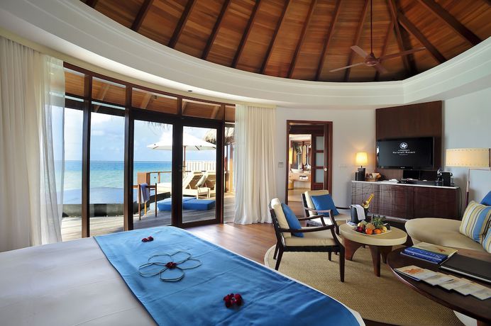 Imagen de la habitación del Hotel Constance Halaveli. Foto 15