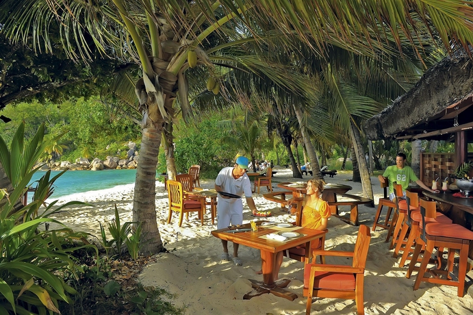 Imagen del bar/restaurante del Hotel Constance Lémuria. Foto 6