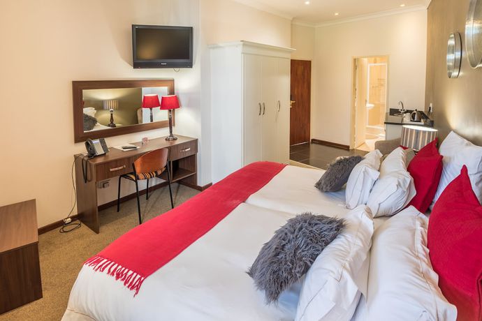 Imagen de la habitación del Hotel Constantia and Conference Centre. Foto 6