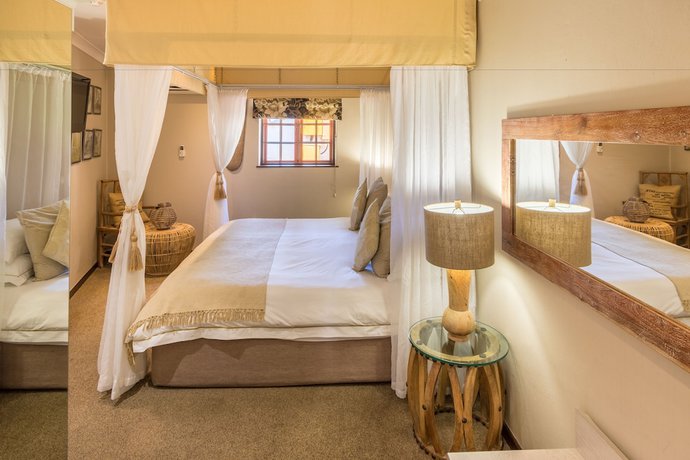 Imagen de la habitación del Hotel Constantia and Conference Centre. Foto 9