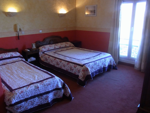 Imagen de la habitación del Hotel Constantin. Foto 14