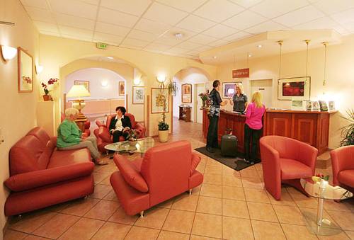 Imagen de la habitación del Hotel Constantin Trier. Foto 2