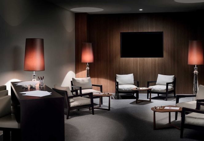 Imagen de los interiores del Hotel Constantine Marriott. Foto 4