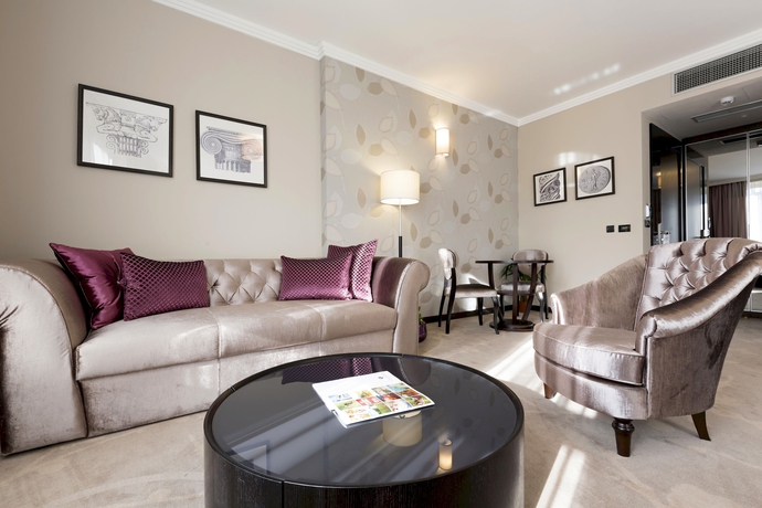 Imagen de los interiores del Hotel Constantine The Great. Foto 12