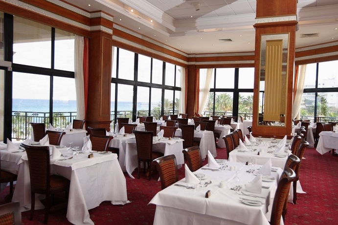 Imagen general del Hotel Constantinos The Great Beach. Foto 7