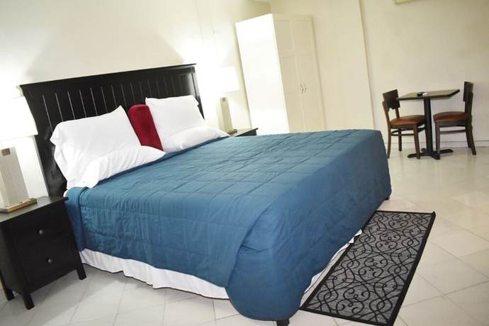 Imagen de la habitación del Hotel Constellation, Delmas. Foto 5
