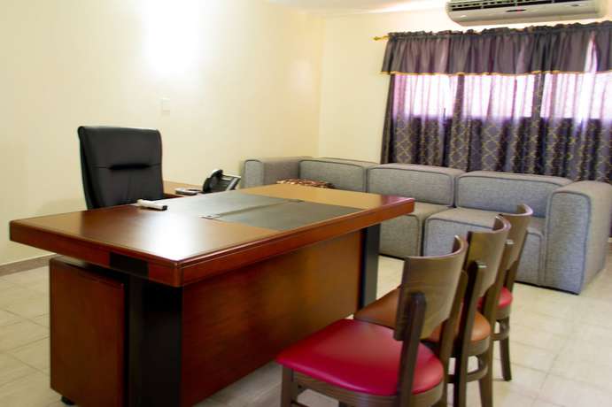 Imagen de la habitación del Hotel Constellation, Delmas. Foto 8
