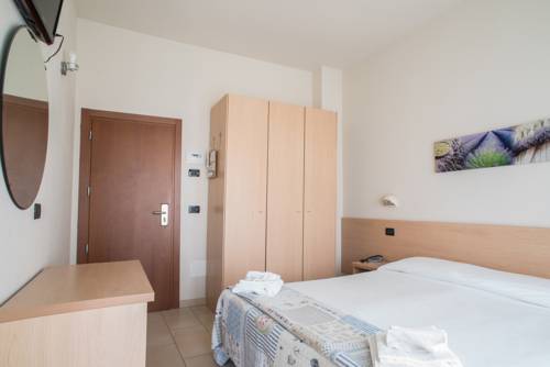 Imagen de la habitación del Hotel Constellation, Ravenna. Foto 7