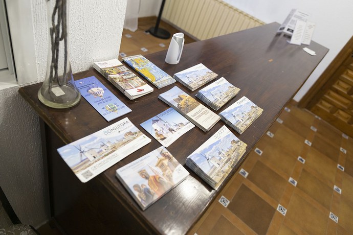 Imagen de los interiores del Hotel Consuegra. Foto 17