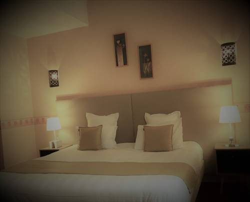 Imagen de la habitación del Hotel Contact Le Provence. Foto 13