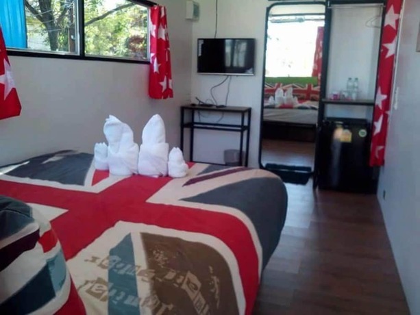 Imagen de la habitación del Hotel Container Motel. Foto 19