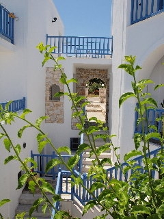 Imagen general del Hotel Contaratos Bay. Foto 2