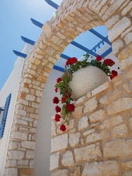 Imagen general del Hotel Contaratos Bay. Foto 5