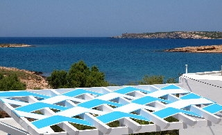 Imagen general del Hotel Contaratos Bay. Foto 6