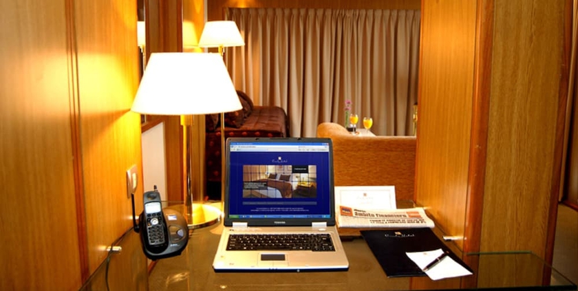 Imagen de la habitación del Hotel Conte, Buenos Aires. Foto 10