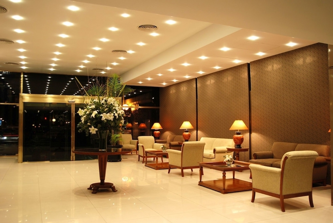 Imagen de los interiores del Hotel Conte, Buenos Aires. Foto 18