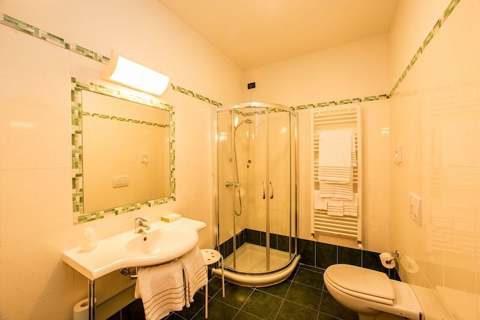 Imagen de la habitación del Hotel Conte Verde. Foto 13