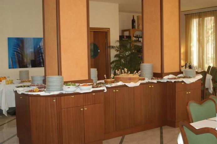 Imagen del bar/restaurante del Hotel Conte Verde. Foto 4