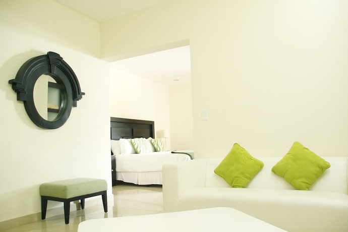 Imagen de la habitación del Hotel Contempo. Foto 13